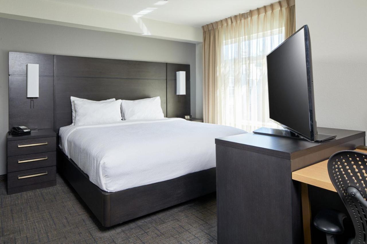 Residence Inn Los Angeles Уестлейк Вилидж Екстериор снимка
